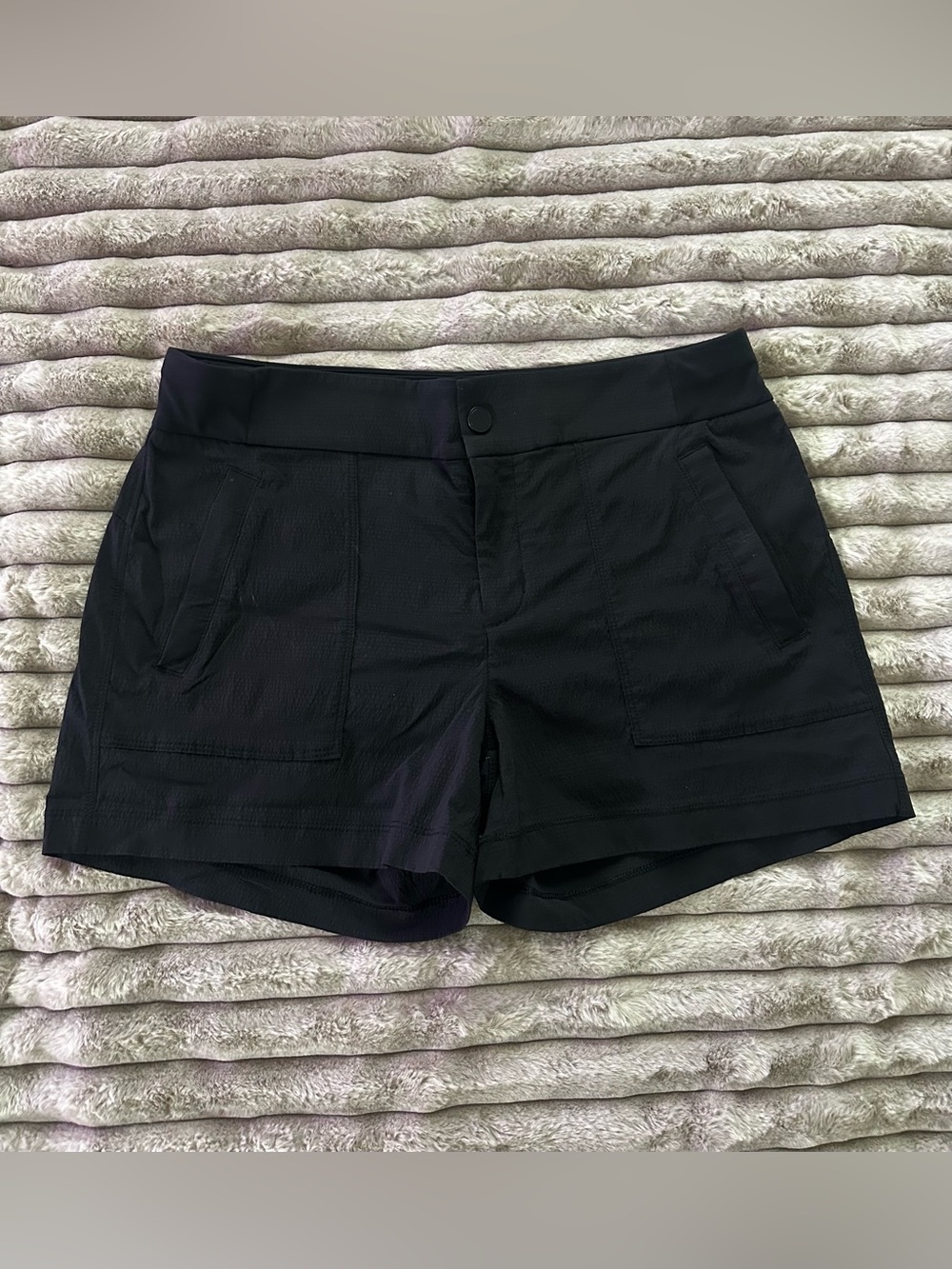 Athleta Black Shorts Size 8
